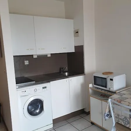 Le Phoebus Apartment *
