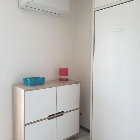 Le Phoebus Apartment *