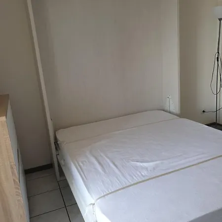 Le Phoebus Apartment *